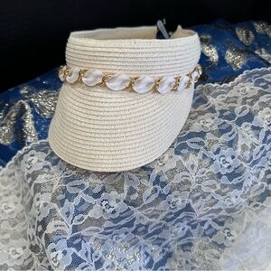 Croft & Barrow Cream Visor with Gold Chain